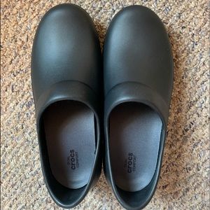 Crocs Black Dual Comfort Clogs